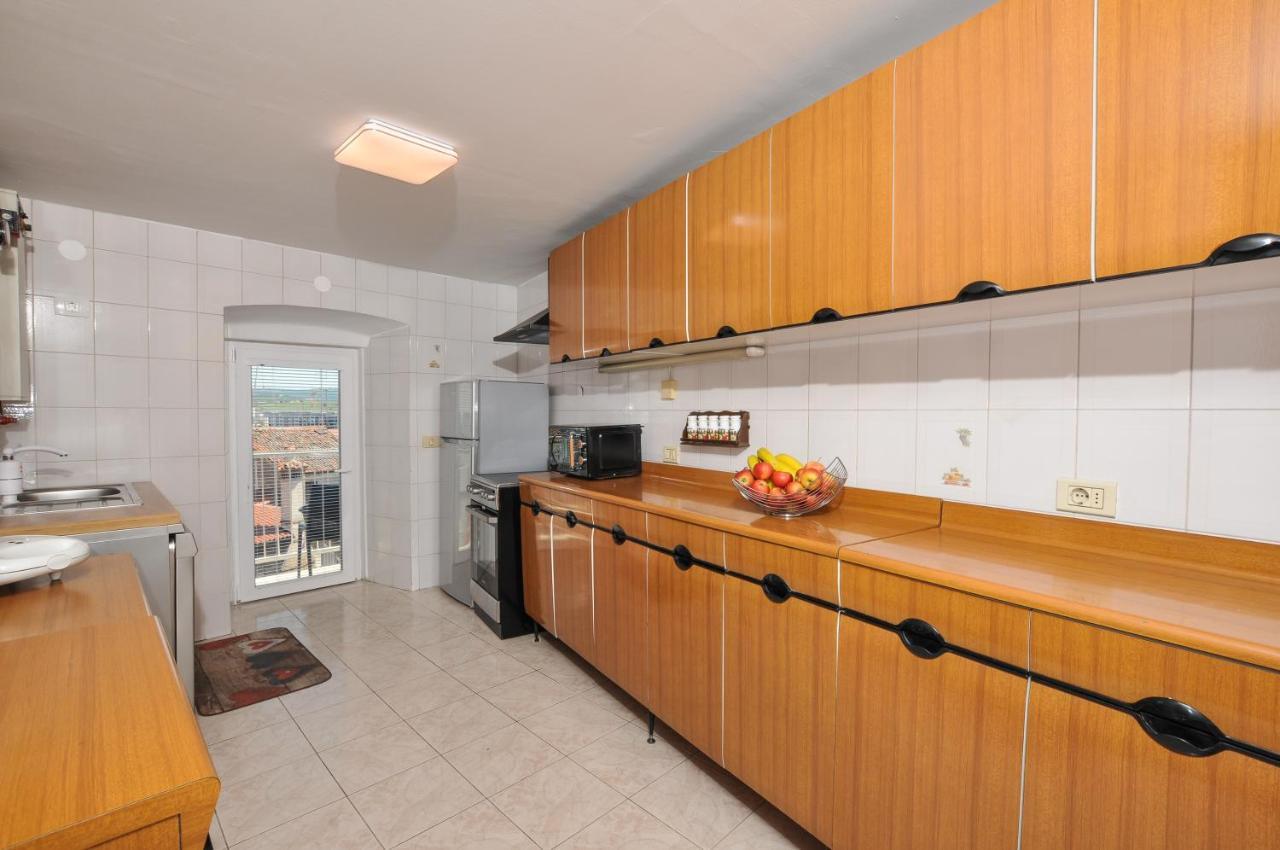 Apartment Katarina Koper - Old Historic Centre With Free Parking Экстерьер фото
